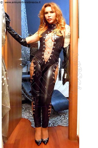 Foto Annunci Mistresstrans Milano Padrona Stefania
